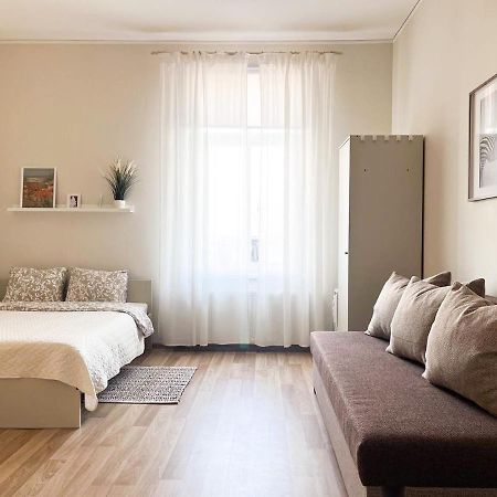 Cosy Apartment In Riga With Free Parking Exteriör bild