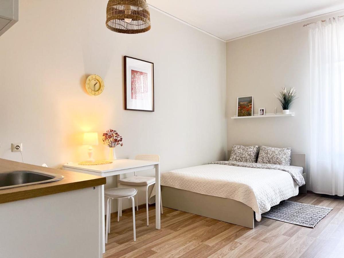 Cosy Apartment In Riga With Free Parking Exteriör bild