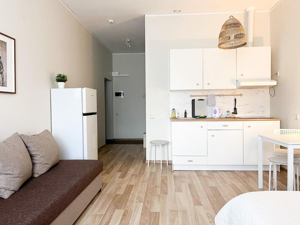 Cosy Apartment In Riga With Free Parking Exteriör bild